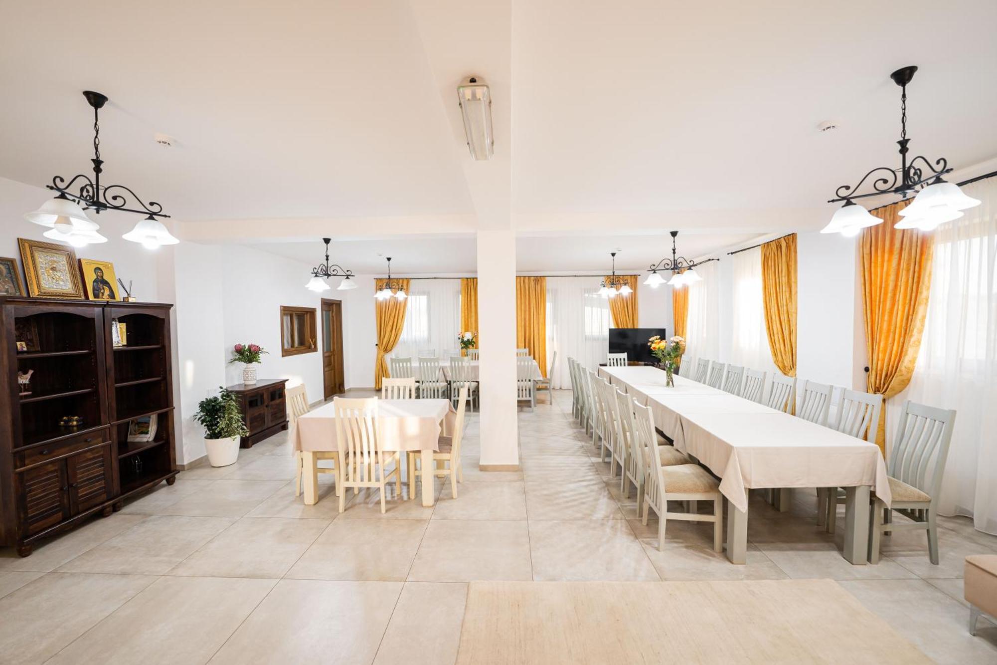 Casa Andra Otel Siret Dış mekan fotoğraf